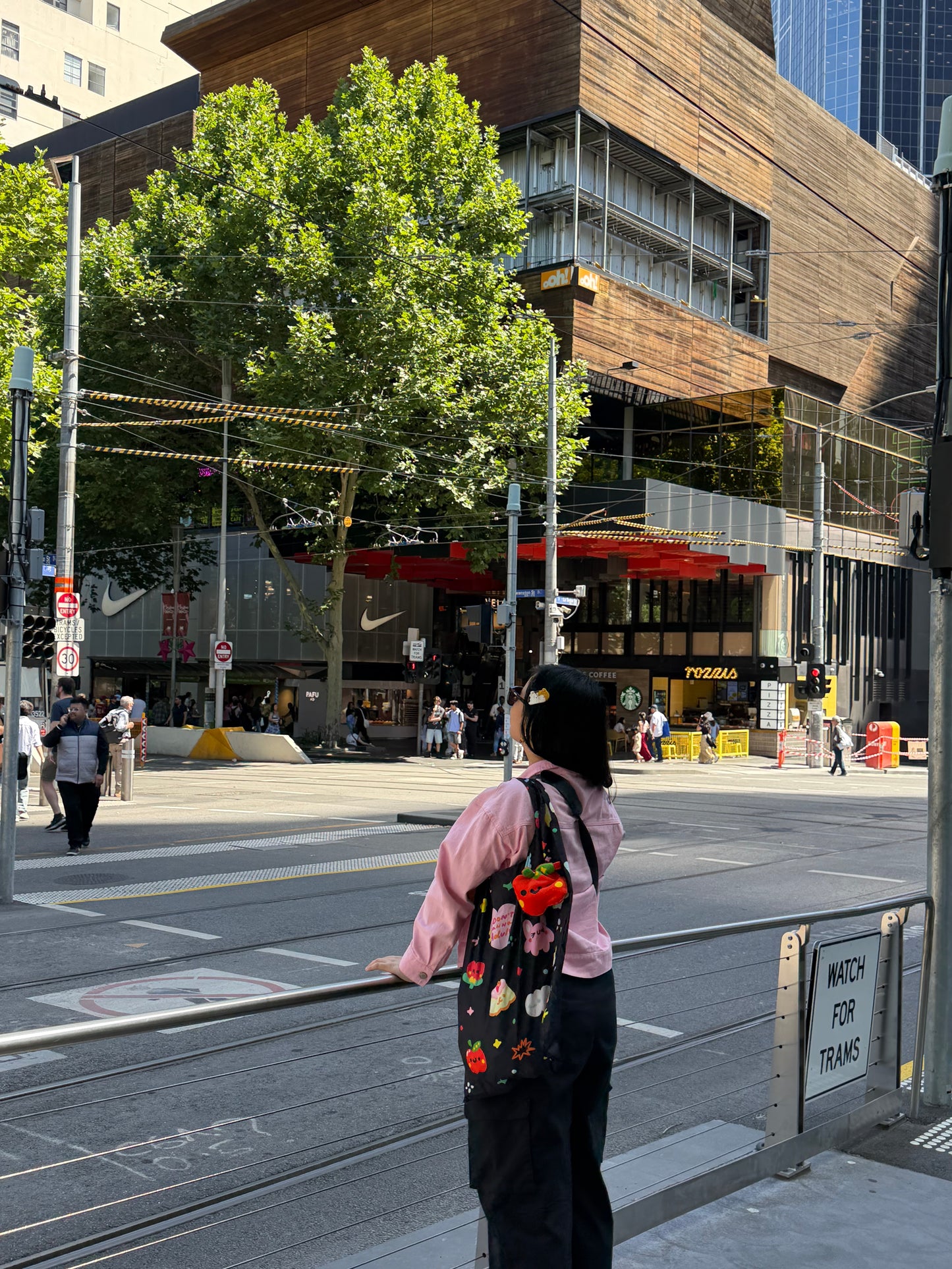 Adulting Apple 2-in-1 Foldable Shopping Bag Charm π (detachable)