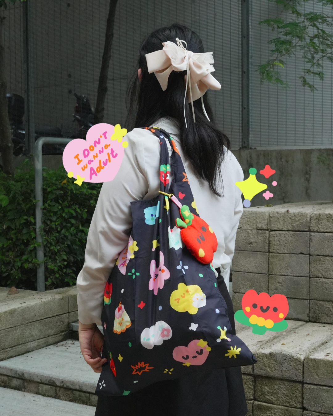 Adulting Apple 2-in-1 Foldable Shopping Bag Charm 🍎 (detachable)